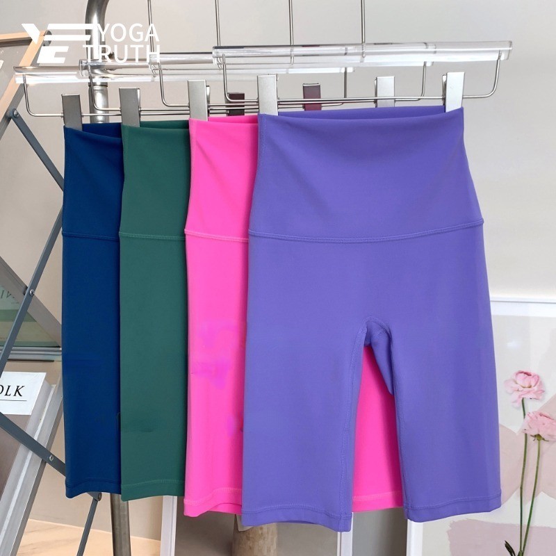 【 Yogatruth 】 กางเกงขาสั ้ นกีฬาเอวสูงไม ่ มีตะเข ็ บก ้ นพีชยิมฟิตเนส