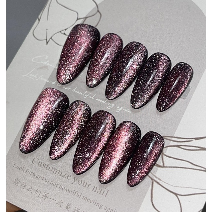 HANDMADEArtificial Nail Almond Purple Starry Cats Eye Phototherapy Nails เล็บปลอมเล็บนํากลับมาใช้ใหม