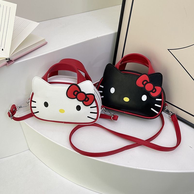 C&k กระเป๋าสะพายไหล่ผู้หญิงน่ารักการ์ตูน Hello Kitty กระเป๋าถือการจับคู่ทุกวัน