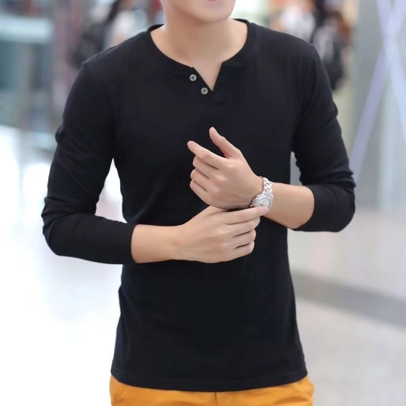 Muse Harbor เสื้อยืดแขนยาวผู้ชายลําลองสีทึบคอวีด้านบน
