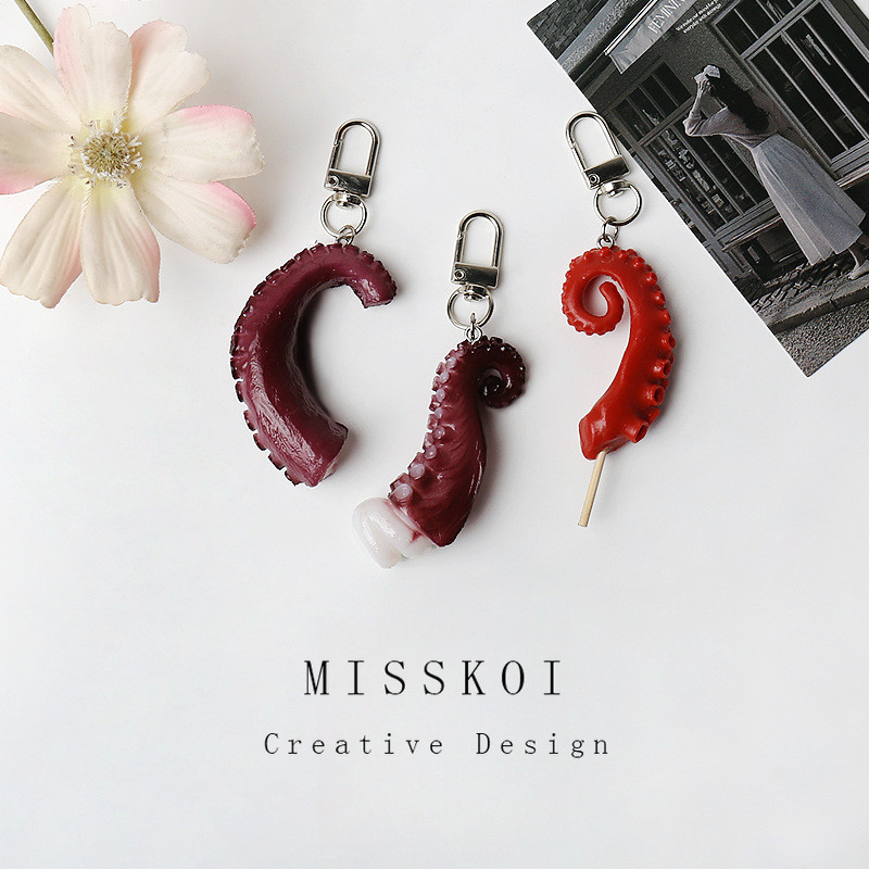 MISMEMO จําลองปลาหมึก Whisker พวงกุญแจจี้ Mini จี้สนุก All-Match กระเป๋าเป้สะพายหลังจี้