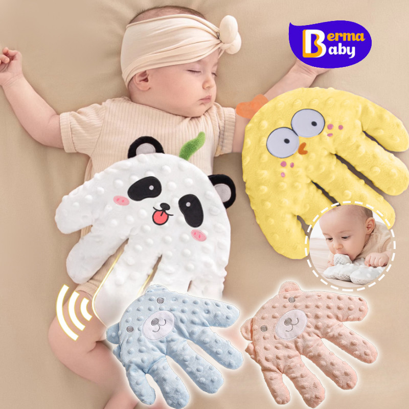 Berma Baby มือตบกล่อมเด็กนอน ด้านถั่วแดง ฟรีสายชาจ USB หมอนกันสะดุ้ง เปรียบเสมือนฝ่ามือแม่