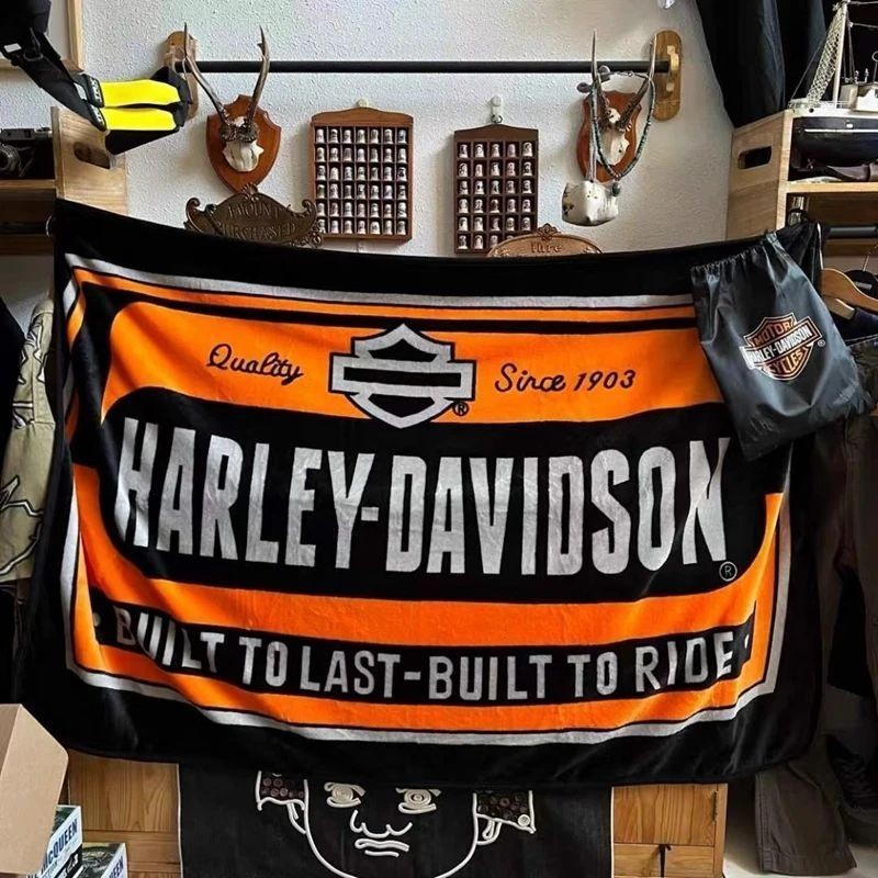 พรมปูพื้นหลังโซฟา ผ้าห่ม อเนกประสงค์ ลายรถจักรยานยนต์ Harley Merchandise