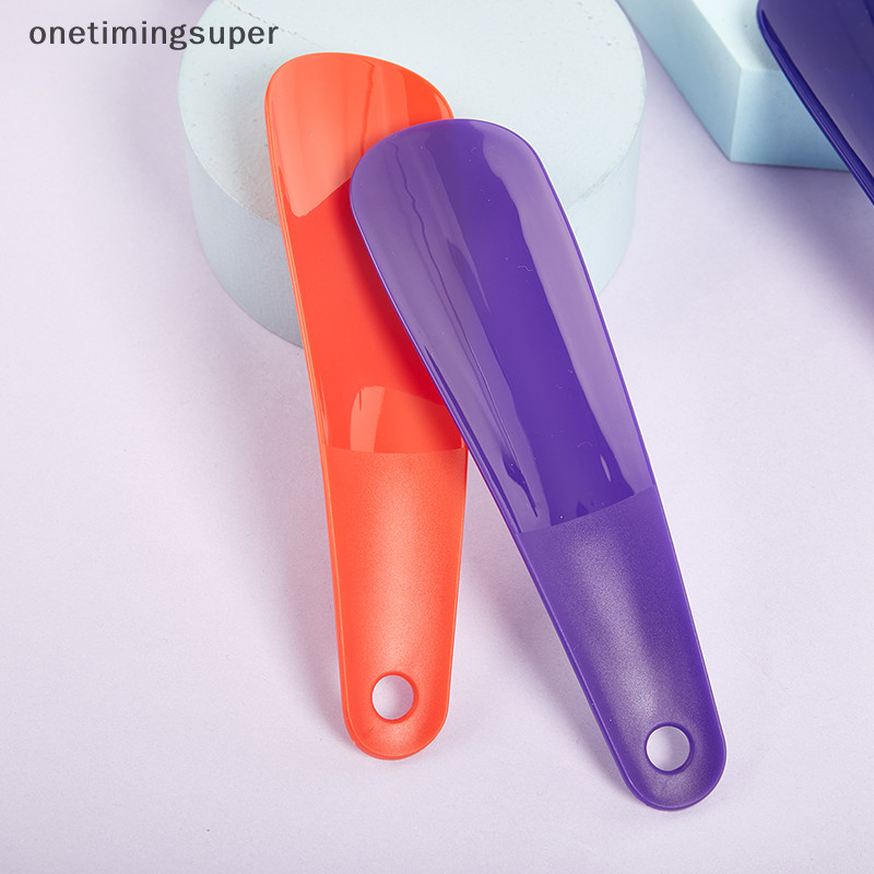 Onetimingsuper 1PCS พลาสติกสี Shoehorn ขี ้ เกียจรองเท ้ า Helper ยาวรองเท ้ า Lifter Shoehorn OTP