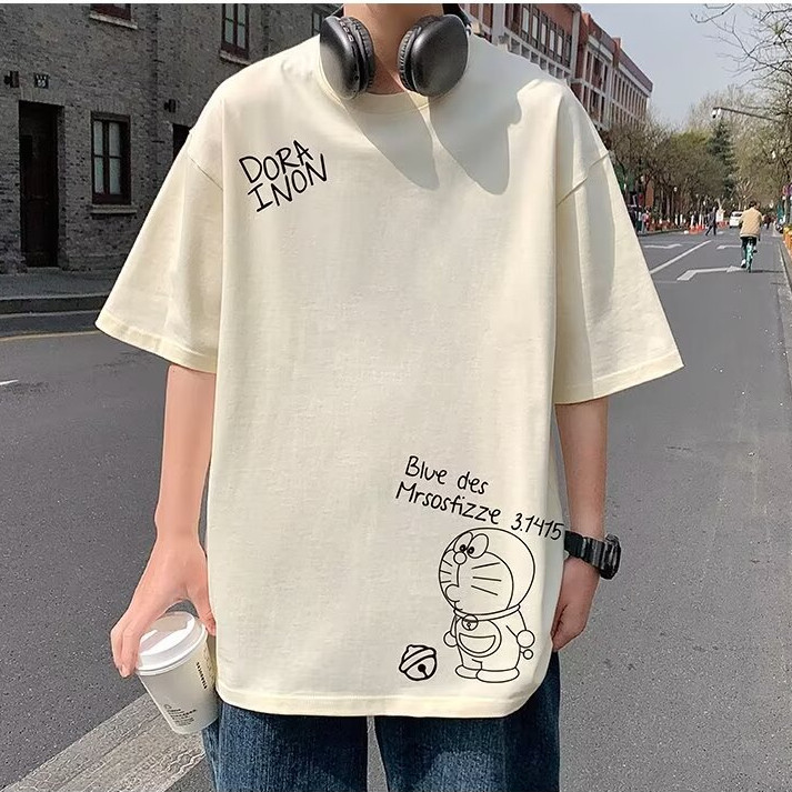 ม-5เอ็กแอล การ์ตูนญี่ปุ่นโดราเอมอนพิมพ์รอบคอแขนสั้นเสื้อยืดสําหรับผู้ชายที่เรียบง่ายและหลากหลายอะนิเมะหลวมแขนสั้นเสื้อยืด