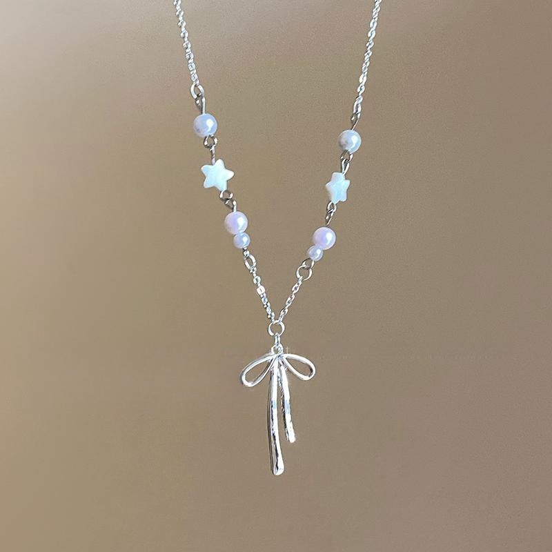 2024 สไตล์เกาหลี ins สร้อยคอไข่มุกโบว์ Niche Simple All-Match Clavicle Chain หญิง
