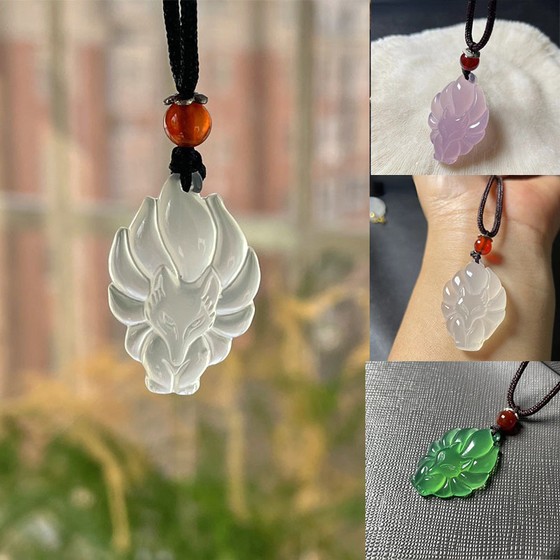 (ฟรีสตริง) ธรรมชาติ Chalcedony Nine-Tailed Fox จี้สร้อยคอสําหรับผู้ชายและผู้หญิงเก้าหาง Fox Stone Lucky Charm