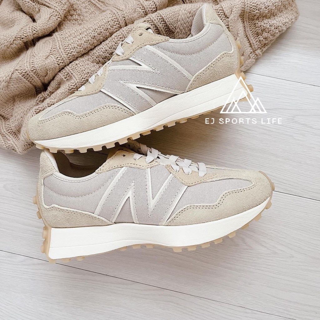 รองเท้าผ้าใบ N 327 Light Beige Oat Milk Tea Color Malt Cork Retro Men Women Jogging Shoes MS327UP