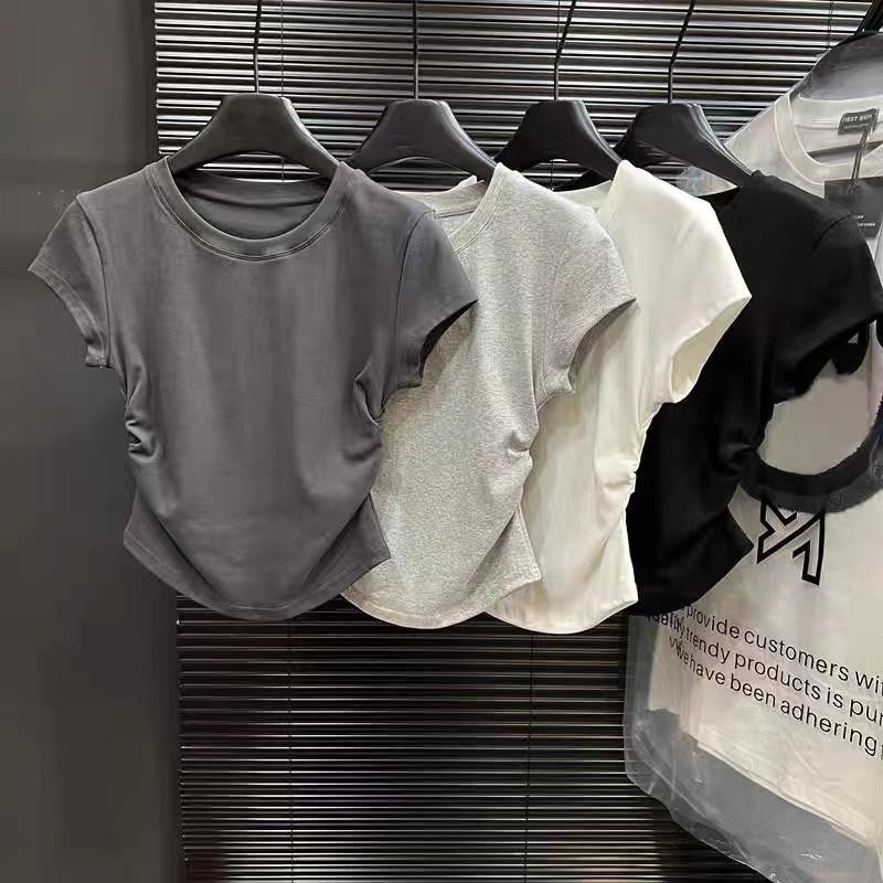 พร้อมส่งจากกทม เสื้อยืดผู้หญิง เสื้อยืดสวยๆผู้หญิง เสื้อรัดรูป เสื้อยืดแขนสั้นคอกลมสไตล์เกาหลี จับจีบด้านข้าง