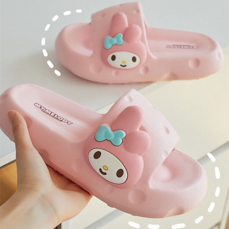 Cinnamoroll Cinnamoroll รองเท้าแตะสุนัขหญิงฤดูร้อนหนาSoledน่ารักInsบ้านในร่มAnti-Slipการ์ตูนSanrioรองเท้าแตะรองเท้าแตะ