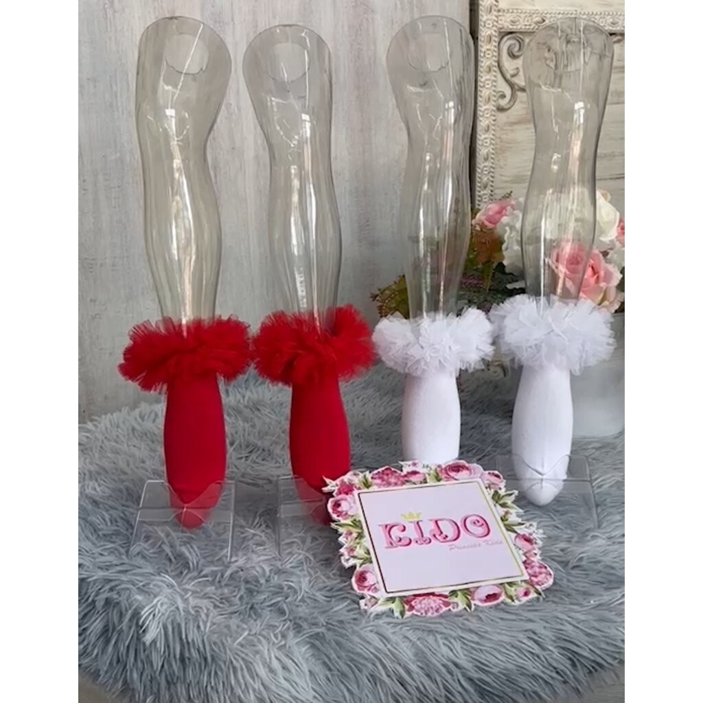 Sถุงเท้าคริสต์มาส เด็ก(มีหน้าร้านอยู่รัชดา)S102สีขาว สีแดง มีระบายฟู