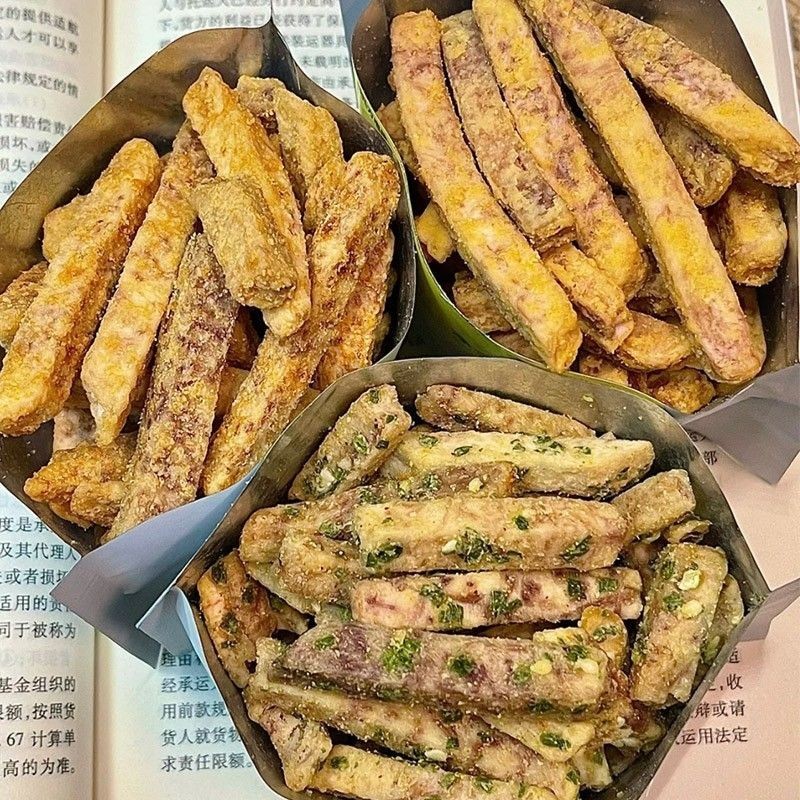ของว่าง ดีกว่าเฟรนช์ฟรายส์ Lipu Taro Fries Non-Fried Crispy Taro Fries Snacks รสปู Roe ไข่แดงเค็ม Sm
