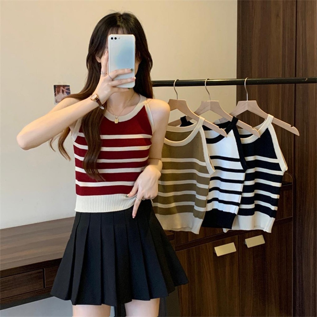 Dahong D886 เสื้อครอปท็อป เข้ารูป คอกลม แขนกุด ผ้าถัก ลายทาง สไตล์เกาหลี น่ารัก