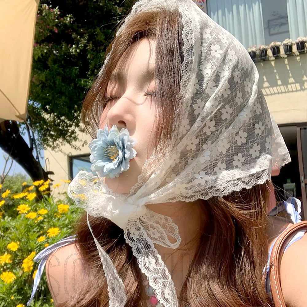 ผ ้ าคลุมศีรษะสามเหลี ่ ยมลูกไม ้ ตาข ่ าย - Sweet, สไตล ์ เกาหลี INS สไตล ์ Pastoral - สําหรับแถบคาดศีรษะตกแต ่ งฤดูร ้ อนฤดูใบไม ้ ผลิ - ป ้ องกันแสงแดด , ระบายอากาศได ้ - ผ ้ าโพกหัวดอกไม ้ สีขาวพร ้ อมผูก
