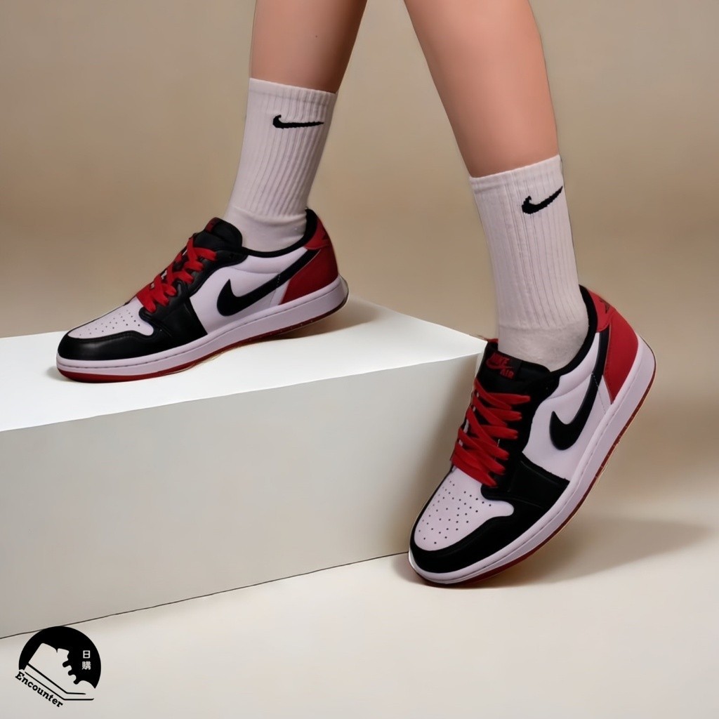 Air a/j 1 Low OG Black Toe Black Toe สีดําสีแดงผู้ชายผู้หญิงรองเท้า CZ0790-106
