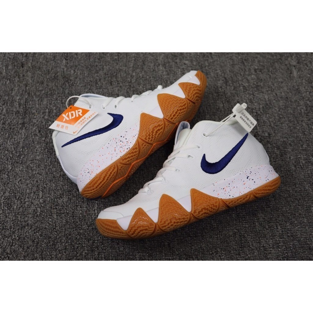 [ ระดับบริษัท ] Kyrie 4 Irving 4th Generation Master Dru Low-Top Men 's Sports Casual Basketball Shoes Actual Combat รองเท ้ าผ ้ าใบ MB6Q