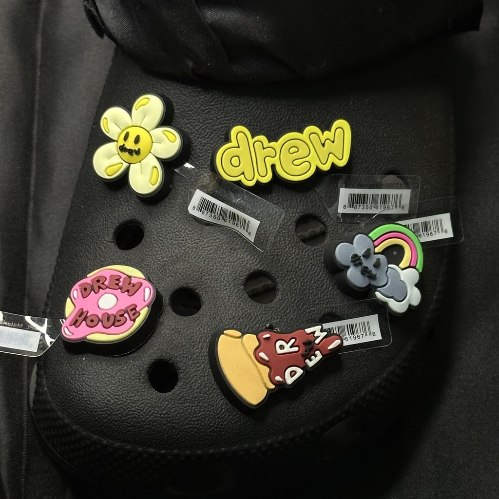 Ins น่ารัก Drew Cros Charm Jibitz Clog Jibiz ชุด Cros น่ารัก DIY อุปกรณ์เสริม