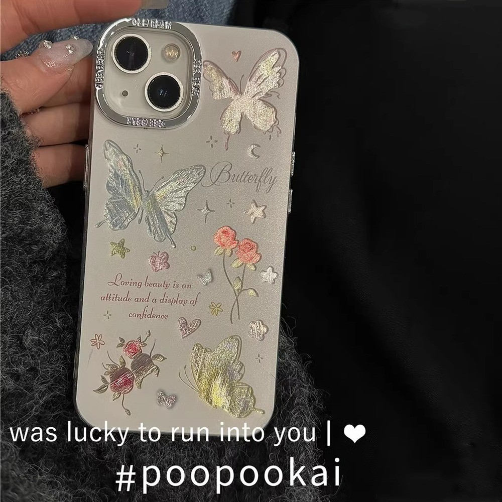 เคสโทรศัพท์มือถือแบบแข็ง หนา กันกระแทก กันรอยกล้อง ลายดอกไม้ ผีเสื้อ พร้อมสายคล้องข้อมือ สไตล์เกาหลี สําหรับ IPhone 14 Pro MAX 15 14 13 12 11 Pro MAX X XS MAX XR