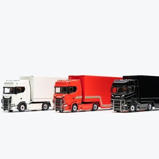 KF Qihui 1/64 Scania Scania ยานพาหนะขนส่ง Double Decker Transporter Model