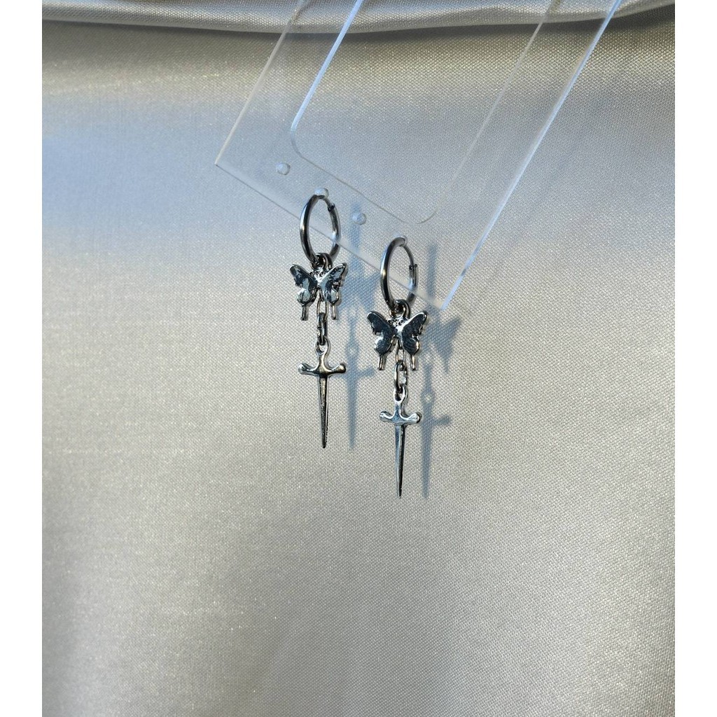 ขายร้อนที่ไม่ซ้ํากันผีเสื้อข้ามโกธิคซอกหวานเย็นสาวต่างหู