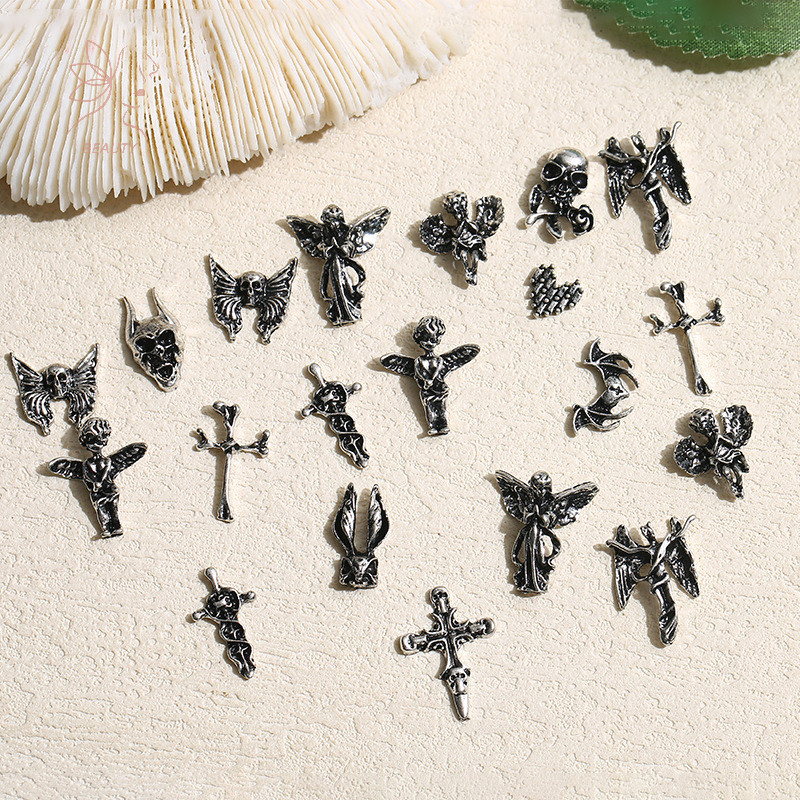 [maybeauty] 10pcs Gothic Punk สไตล์โลหะ 3D เล็บ Ch อุปกรณ์เสริมชิ้นส่วนโครงกระดูกมุม Cross Design สําหรับเล็บฮาโลวีนตกแต่ง {TH}