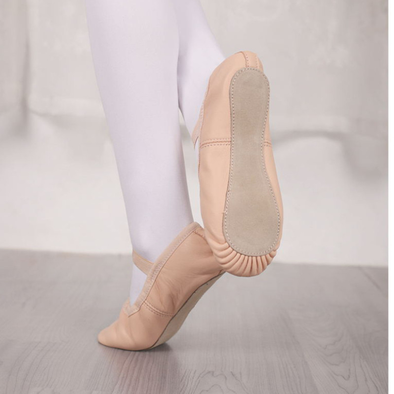 รองเท้าบัลเล่ต์เด็กทำจากหนังแกะนุ่ม สวมใส่ง่ายและสบาย