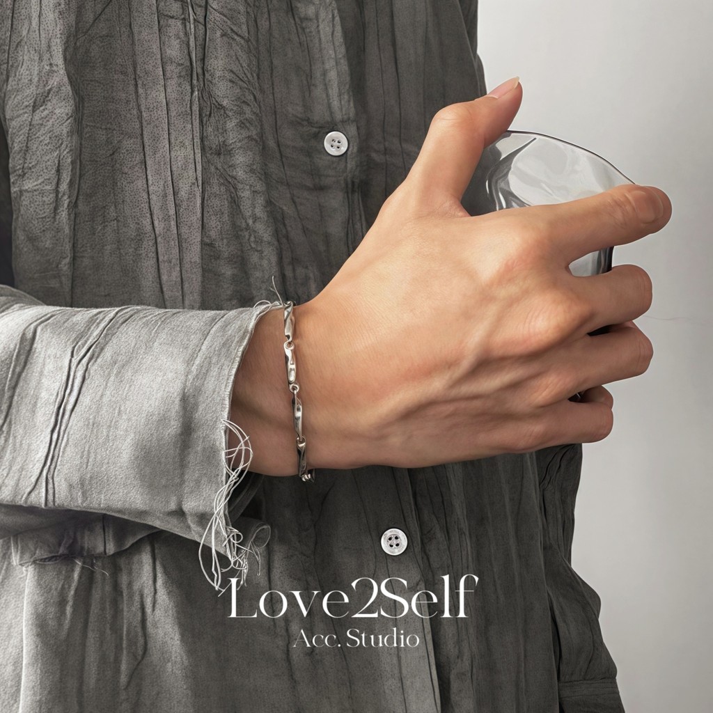 Lvoe2Self S046 -6 สแตนเลส Mobius สร้อยข้อมือผู้ชาย Non Tarnish สร้อยข้อมือสําหรับผู้ชายและผู้หญิง