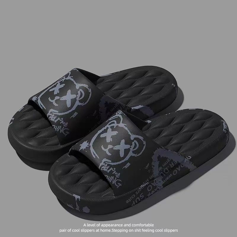 พร้อมส่ง🚚รองเท้าแตะ36-44ชาย แฟชั่น กันลื่น ใส่ในบ้าน ใส่ออกไป แบบสวม สีสวย ฤดูร้อน รองเท้านุ่ม A-026