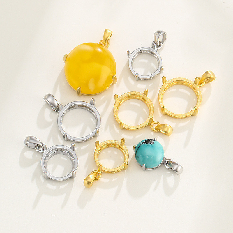 ส925 เงินสเตอร์ลิงจี้ผู้ถือที่ว่างเปล่า |  สี่กรงเล็บฝังที่เรียบง่ายสีเหลืองอําพันขี้ผึ้งจี้ผู้ถือ15*15 20*20เงินผู้ถือที่ว่างเปล่า
