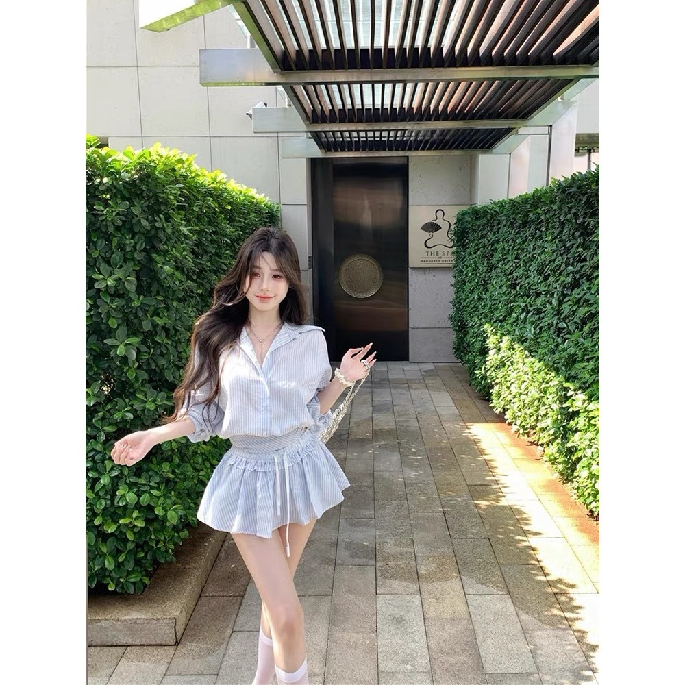 ชุดสองชิ้นผู้หญิงเอวสูง แฟชั่นโปโล แขนยาว กระโปรง เสื้อเชิ้ตฤดูใบไม้ผลิ คอปกลายทาง กระโปรงสั้น สไตล์