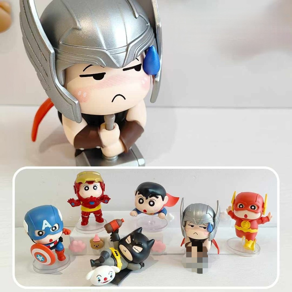 Avengers Cross-Dressing Crayon Shin-Chan Series Doll Iron Man โมเดลแบทแมน
