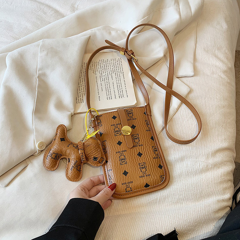IELGY กระเป๋าโทรศัพท์มือถือสุภาพสตรี All-Match แนวตั้ง Cross-Body กระเป๋าสี่เหลี่ยมเล็กเวอร์ชั่นเกาหลีพิมพ์มินิน่ารักกระเป๋าใบเล็ก