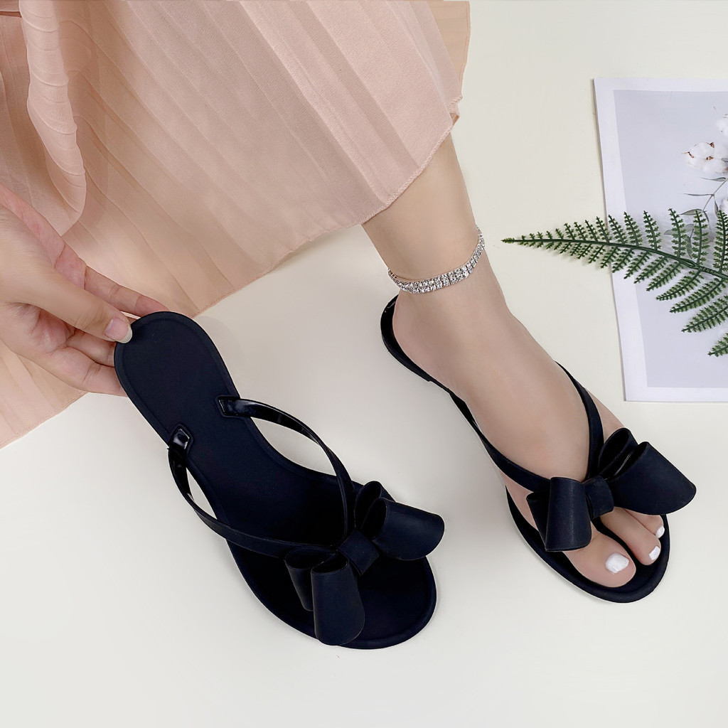 รองเท ้ าแตะ PVC ผีเสื ้ อ Frosted Jelly สําหรับผู ้ หญิงแฟชั ่ นแบน Bottomed Flip Flops