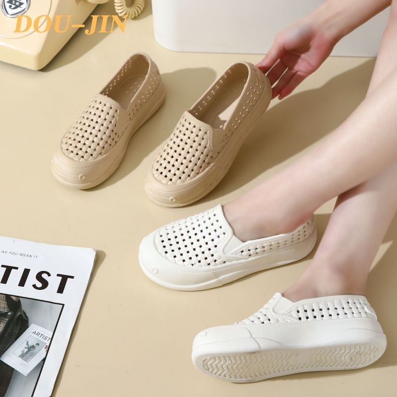 DOU-JIN แฟลตผู้หญิงผ้าตาข่ายนุ่มเรียบง่ายแบบใหม่สวมใส่สบายและระบายอากาศได้ดี