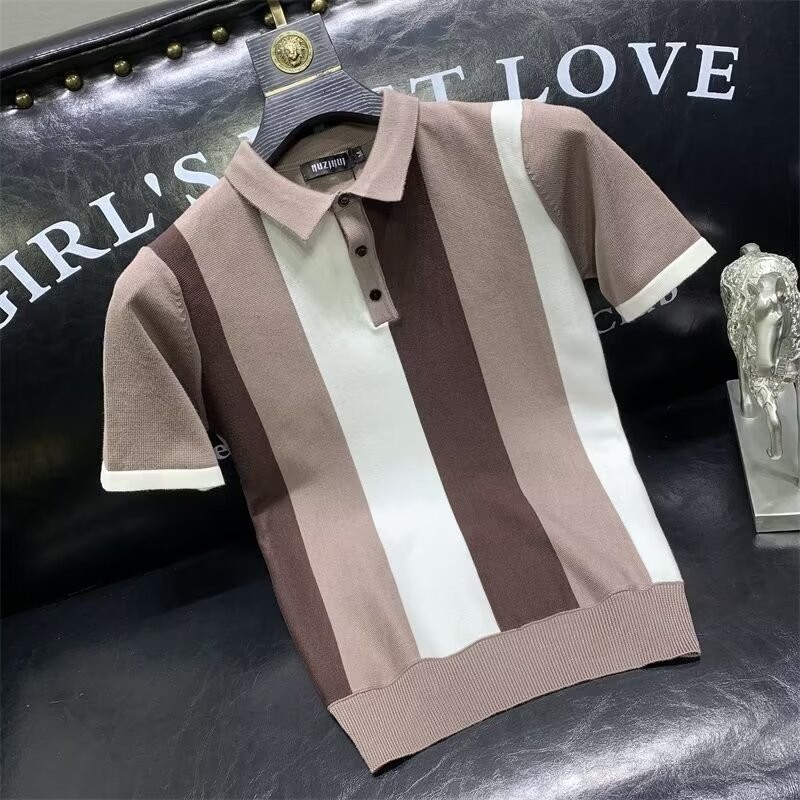 ฤดูร ้ อนใหม ่ Street สวมใส ่ ผู ้ ชายแฟชั ่ นเกาหลีอินเทรนด ์ All-Match Casual หลายสีแนวตั ้ งลายถักโปโลสําหรับผู ้ ชาย Black/Khaki