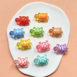 [100 ชิ้นพร้อมสต็อก] สไตล์ใหม่ 2.6 ซม.เต่าเรืองแสงเรซิ่นกระเป๋าลึกลับคู่สัมผัสเครื่องประดับของเล่นแกะกล่องแปลกใจลึกลับกล่องของขวัญเล็กๆส่องสว่างเครื่อ