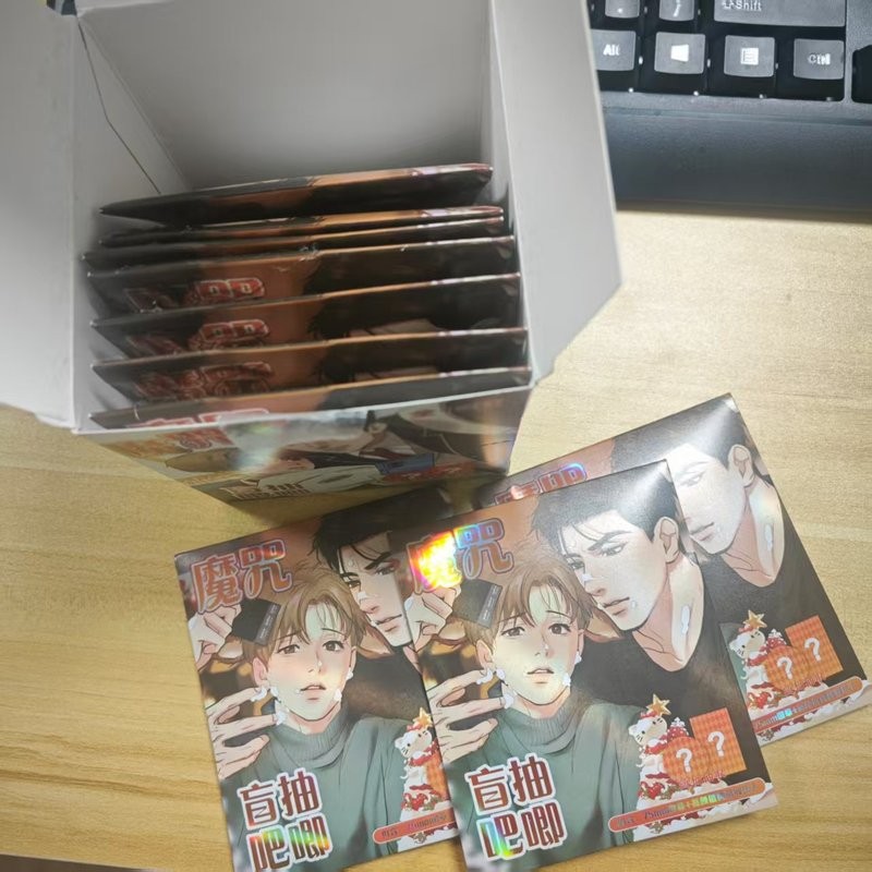 10 ชิ้น/ล็อตการ์ตูนมังงะเกาหลี BL Manwha Jinx Yaoi Jaekyung Kim Dan เลเซอร์การ์ดอะนิเมะ Pin น่ารักตั