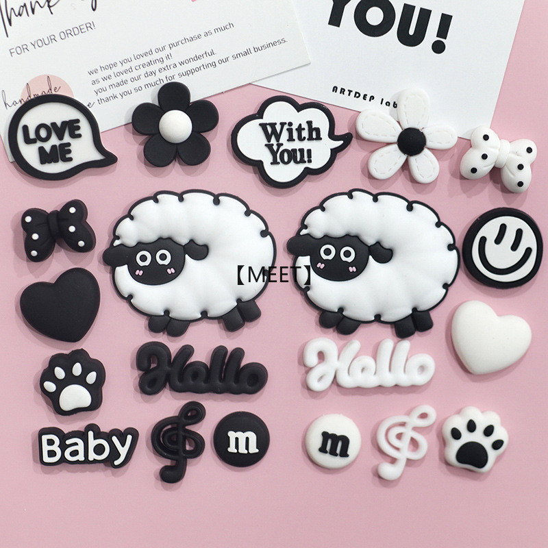 [ Meet ] 10pcs/pack การ ์ ตูนแกะน ้ อยกาวนุ ่ ม DIY เครื ่ องประดับอุปกรณ ์ เสริมเคสโทรศัพท ์ ฉนวนกันความร ้ อนถ ้ วยน ้ ําตกแต ่ ง Patch PVC กาวนุ ่ มชุดอุปกรณ ์ เสริม