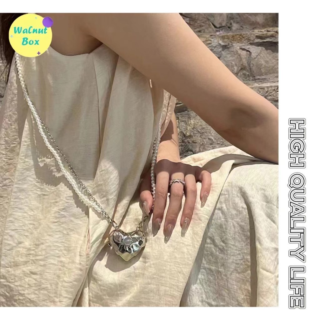 2024 สไตล ์ ใหม ่ โลหะเงินรักหัวใจเอวกระเป ๋ าออกแบบCrossbodyโซ ่ แบบพกพาขนาดเล ็ กกระเป ๋ าอุปกรณ ์ เสริมกระเป ๋ าหญิง