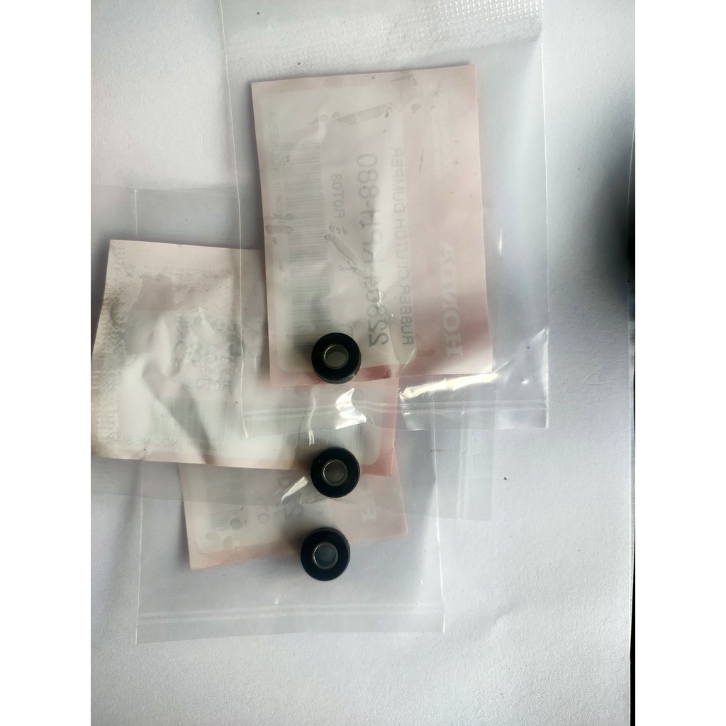 22804-KPH-880/3ลูกยางคลัทช์ก้อนแท้เวฟ125ทุกรุ่นปี,1ชุด3ชิ้น