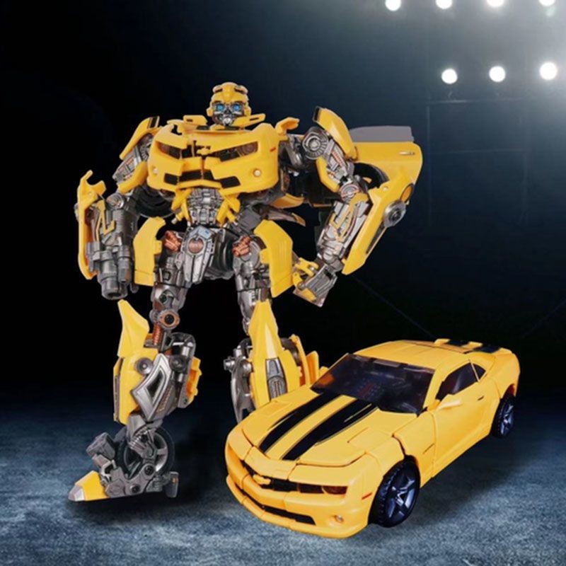 ของเล่นแปลงร่างผึ้งดำ WW01 Bumblebee WW01B รุ่นโลหะ King Kong โมเดลรถหุ่นยนต์ในสต็อก