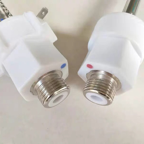 ท่อฉนวนกันความร้อนติดผนังสำหรับเครื่องทำน้ำอุ่น Haier ท่อทางออกสำหรับเครื่องทำน้ำอุ่น Haier ชิ้นส่วน