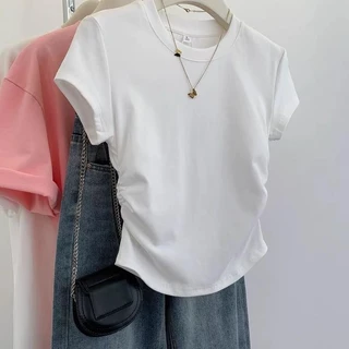 เสื้อยืดไหล่แมว สีดำ แขนสั้น สำหรับผู้หญิง ฤดูร้อน ดีไซน์ใหม่ ดีไซน์เก๋ ทรงสลิมฟิต เสื้อครอป เหมาะสำหรับผู้หญิง