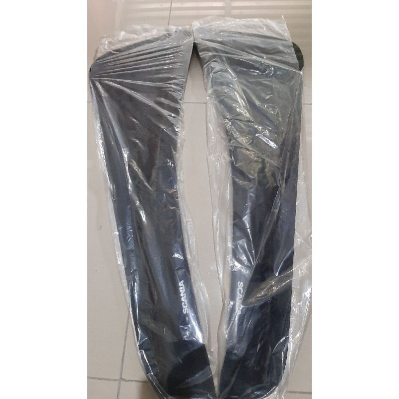 SCANIA BUTTERFLY TRUCK รถรางน้ํา