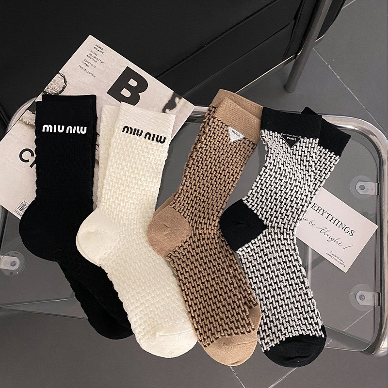 Ins Socks Women miu Style Unique Trend Socks Pile Socks Autumn Winter Pure Cotton Mid-Tube Socks New Style All Socks