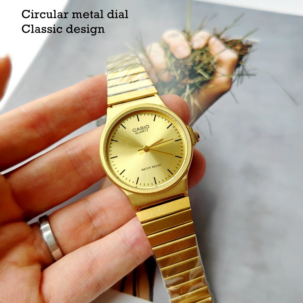 Mq24 วงกลมโลหะ Dial Roma นาฬิกา unisex ทองสแตนเลสควอตซ ์ นาฬิกาข ้ อมือ