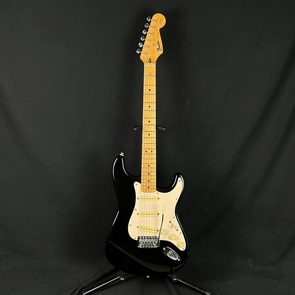 กีต้าร์ไฟฟ้า Fender Mexico Stratocaster Squier Series