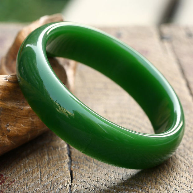 [กล่องของขวัญ+ซีเมนต์] หยกอาชีพ Xinjiang Wangfu Jasper สร้อยข้อมือหญิงสร้อยข้อมือขนาดบวกสร้อยข้อมือขนาดใหญ่ของขวัญ DUEI