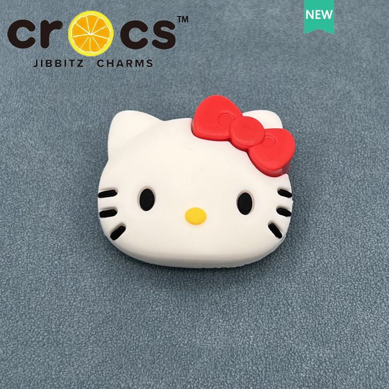 Jibbitz crocs charm รองเท ้ าหัวเข ็ มขัดน ่ ารัก KT Cat รองเท ้ าแฟชั ่ นอุปกรณ ์ เสริม
