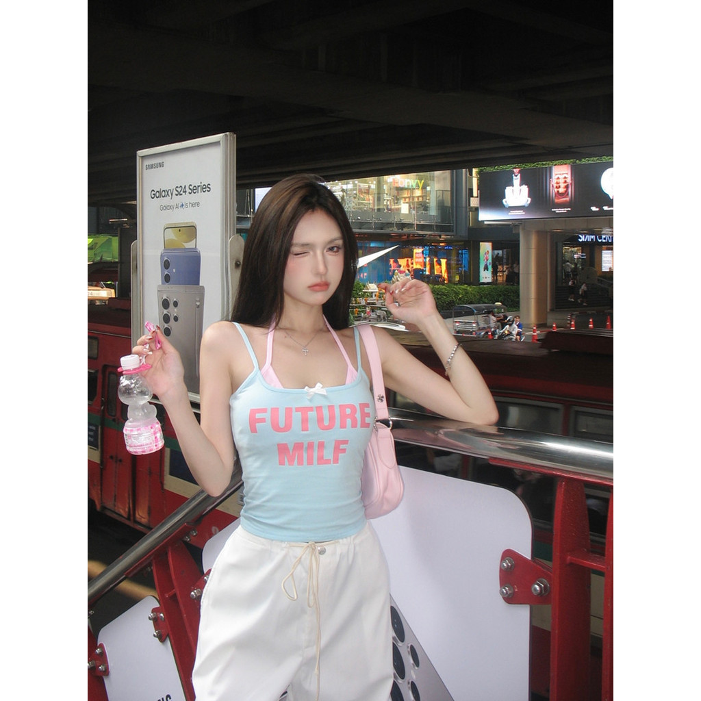 เสื้อกล้ามพิมพ์ลายตัวอักษรสาวเผ็ดสําหรับผู้หญิงปี 2024 Summer Layered Bow Short Top + ชุดเสื้อชั้นในสตรีสองชิ้น